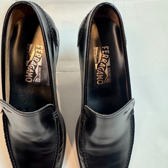 Ferragamo - Black leather loafers main image 11